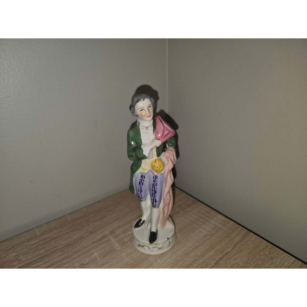 Vintage Moriyama Occupied Japan Porcelain Colonial Gentleman Figurine Green 1020